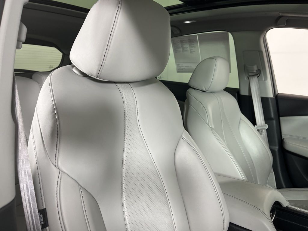 Thumbnail: 2023 Acura RDX - 7