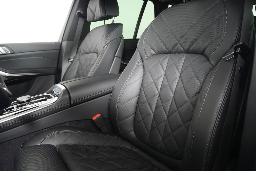 2026 BMW X5 xDrive40i 10