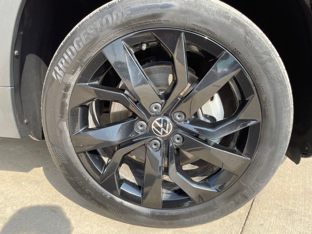 Used Car 2022 Volkswagen Taos  1.5t Se For Sale Under $20,000 In Georgetown, Texas