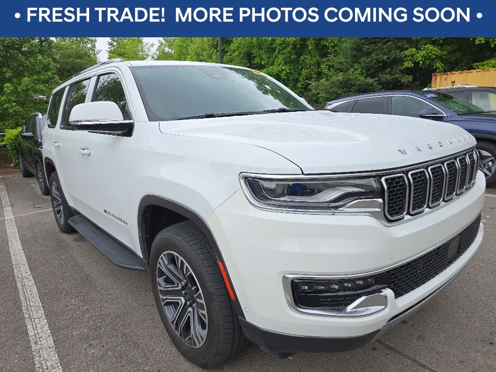 Bright White Clearcoat 2022 Jeep Wagoneer Series III RWD SUV / Crossover 4X2 8-Speed Automatic