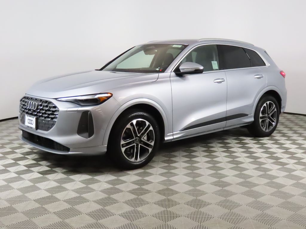 Thumbnail: 2025 Audi Q5 - 1