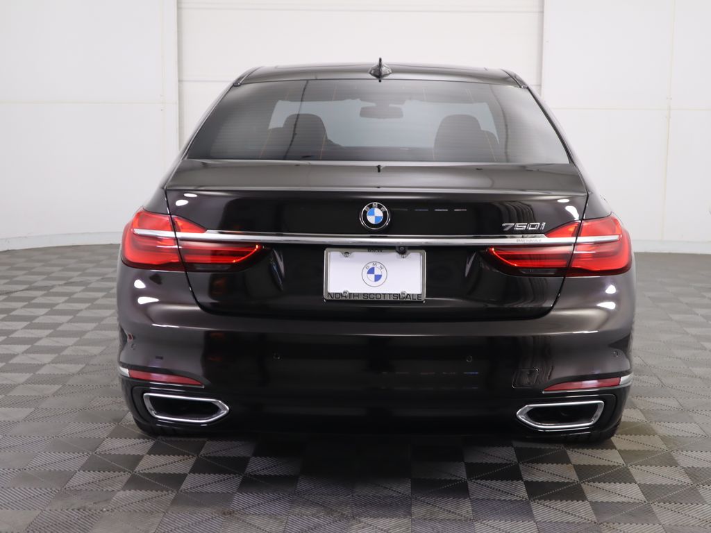 Thumbnail: 2019 BMW 7 Series - 6