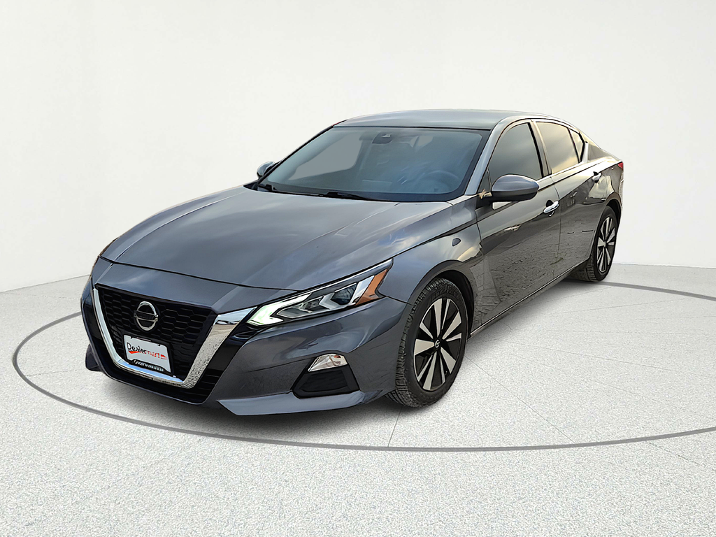 2022 Nissan Altima 2.5 SV Gray at Monument Chevrolet