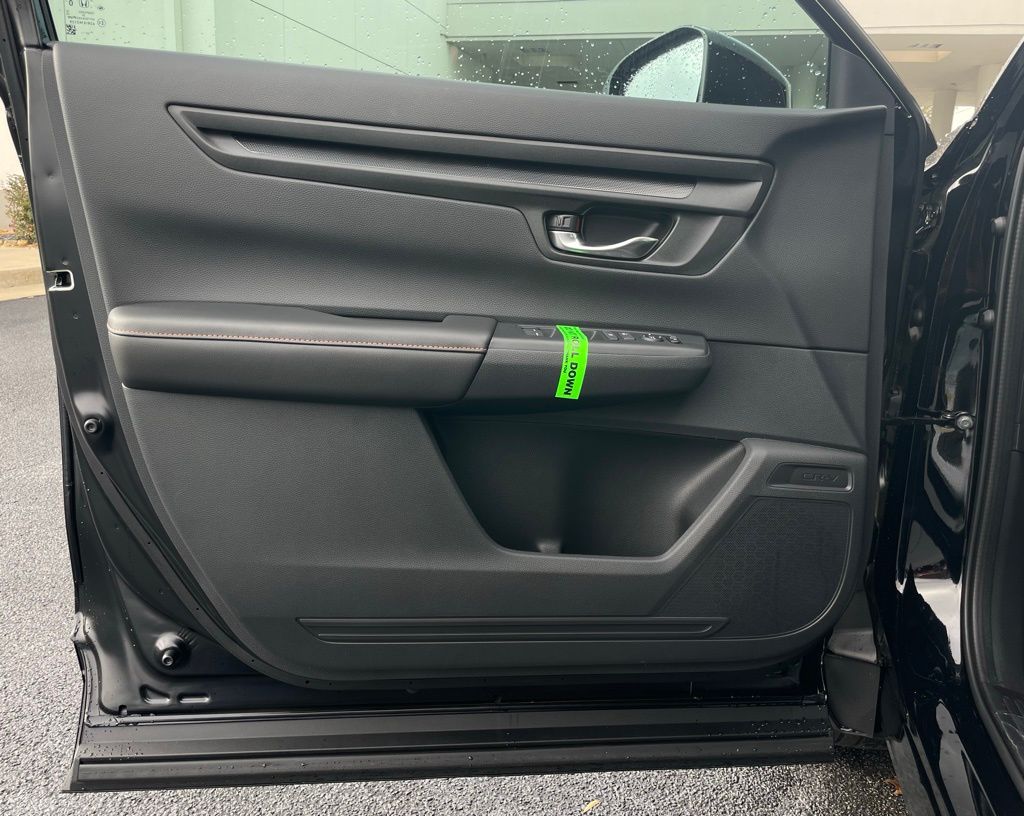 2025 Honda CR-V Sport 23