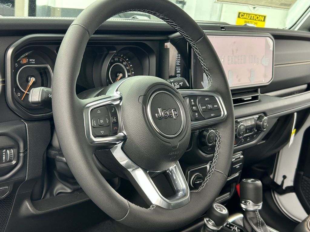 New 2026 Bright White Clearcoat Jeep Sahara image 15