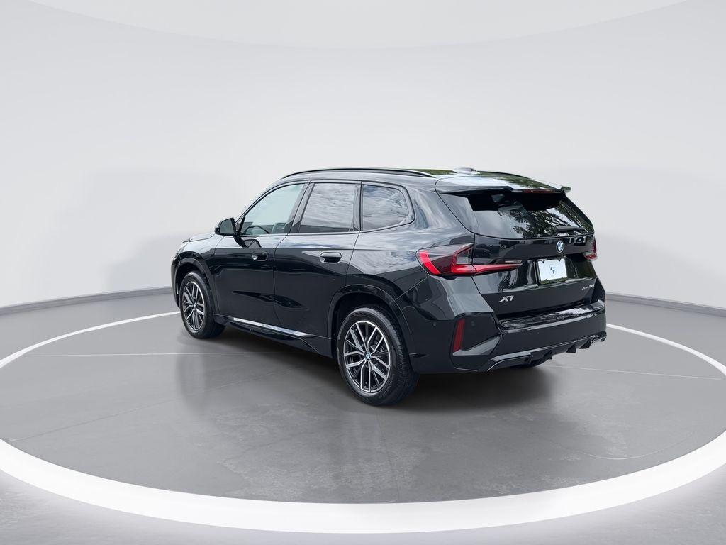 Thumbnail: 2025 BMW X1 - 6