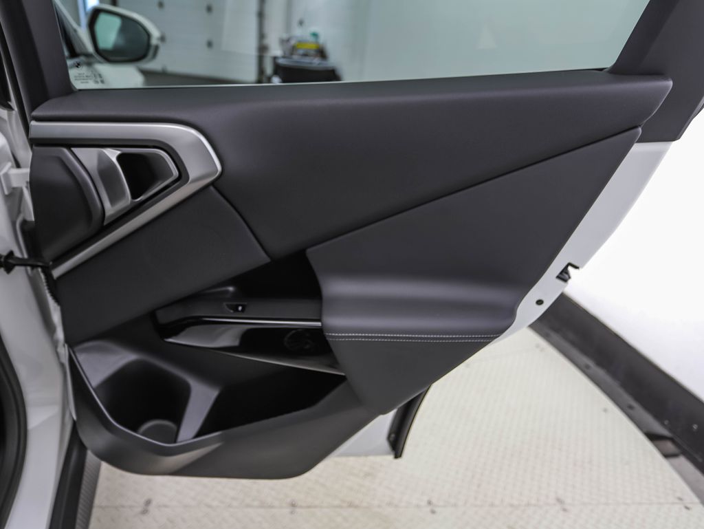 Thumbnail: 2026 BMW X3 - 25