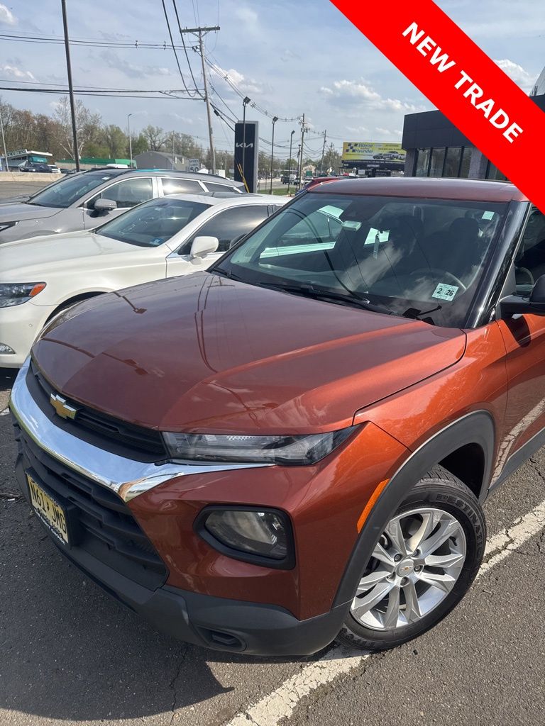 Red (Dark Copper Metallic) 2021 Chevrolet Trailblazer LS FWD SUV / Crossover Front-Wheel Drive Continuously Variable Transmission