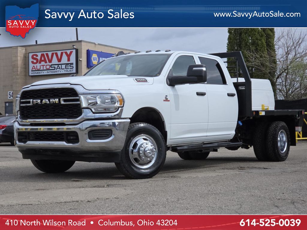 Bright White Clearcoat 2024 RAM 3500 Chassis Tradesman Crew Cab LB DRW 4WD Pickup Truck Four-Wheel Drive 6-Speed Automatic