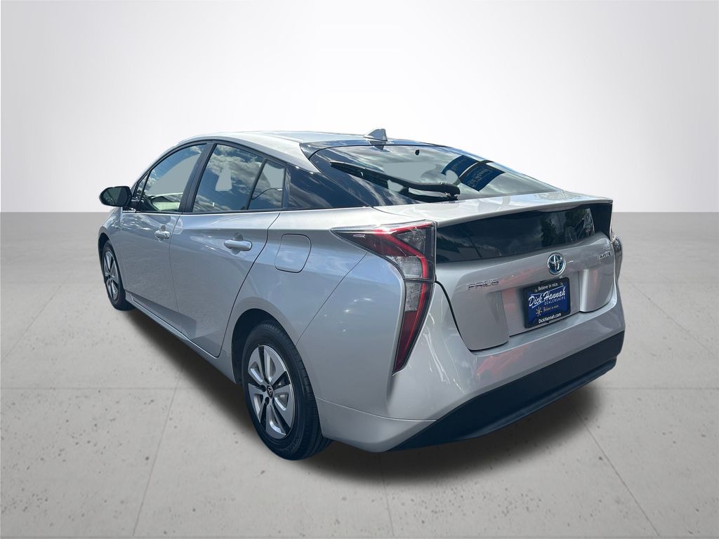 2016 Toyota Prius Three