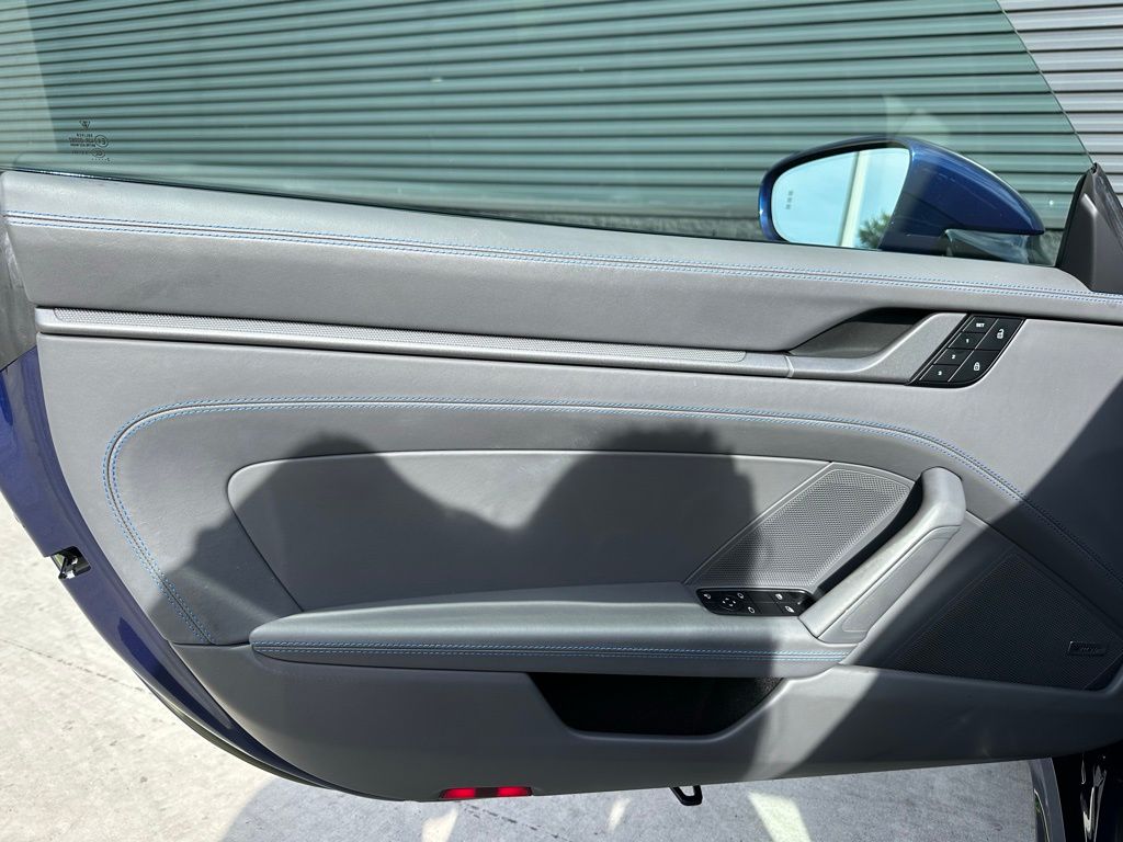 Thumbnail: 2022 Porsche 911 - 18