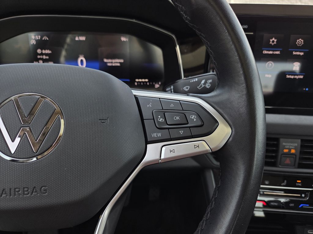 Used 2025 Volkswagen Jetta Sedan