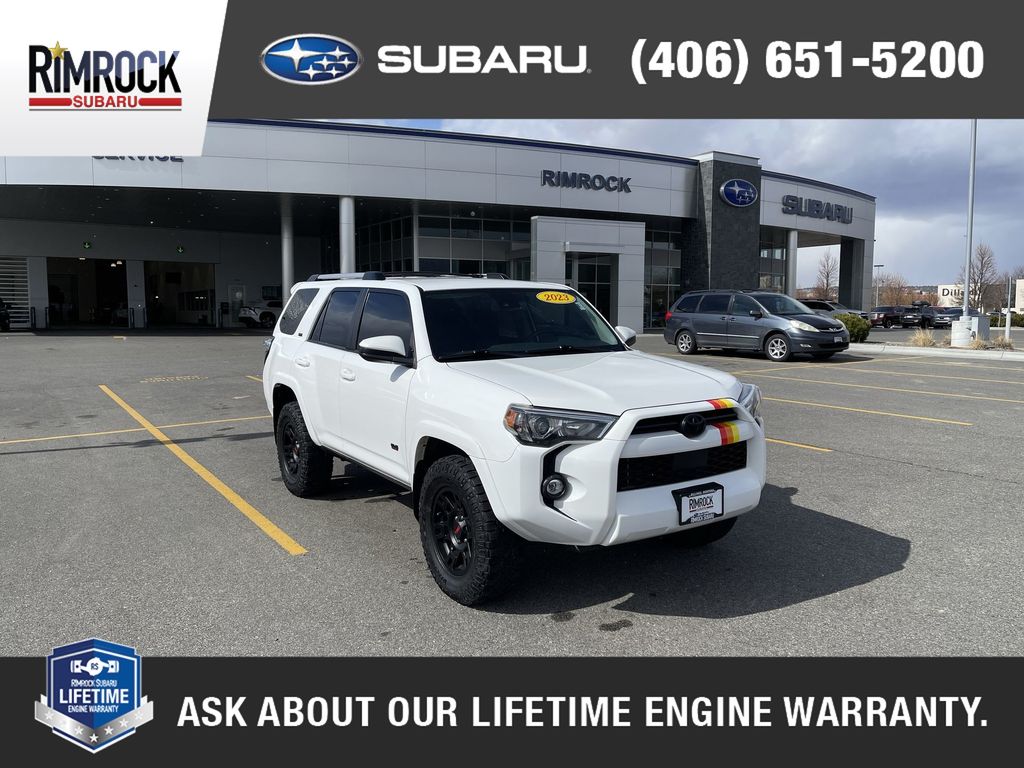 2023 Toyota 4Runner SR5 4WD