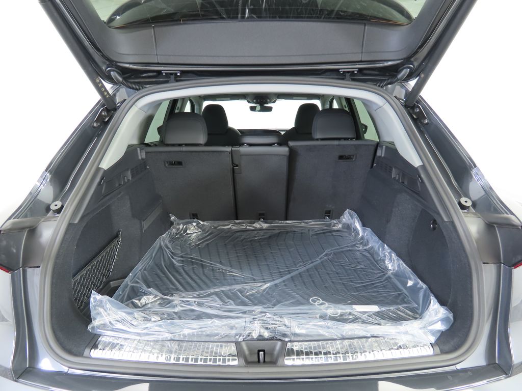 2025 Audi Q5 Premium 30