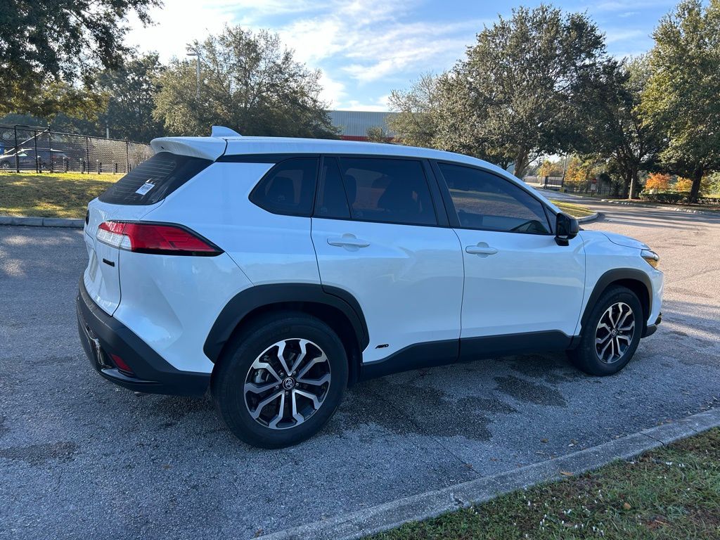 Thumbnail: 2023 Toyota Corolla Cross - 5