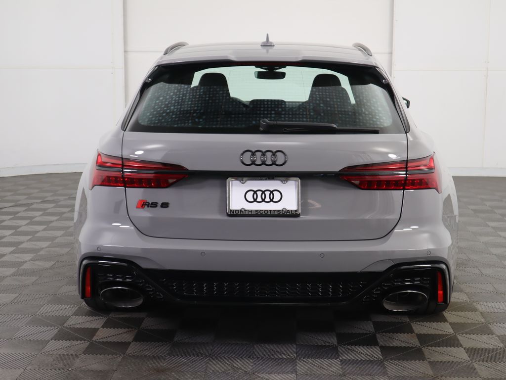 Thumbnail: 2025 Audi RS 6 - 6