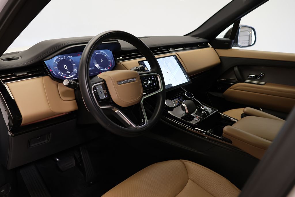 Thumbnail: 2023 Land Rover Range Rover Sport - 29