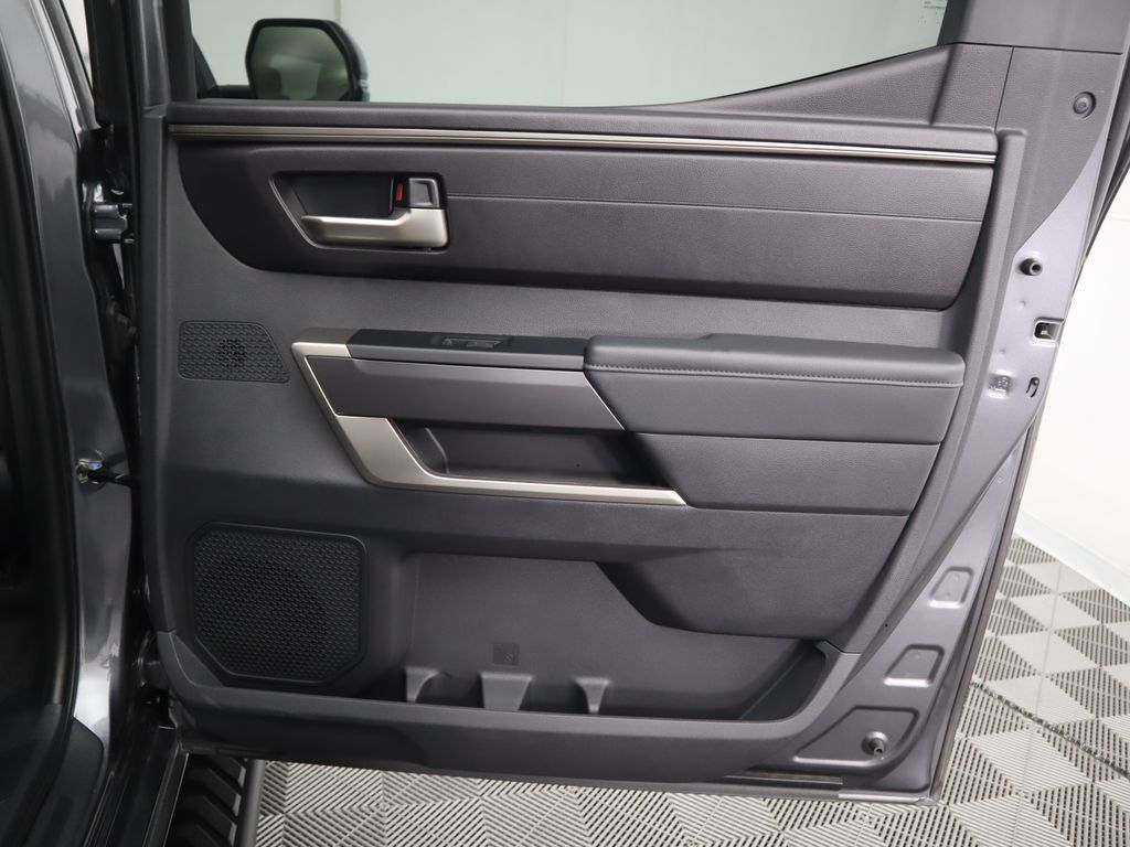 Thumbnail: 2024 Toyota Tundra - 27