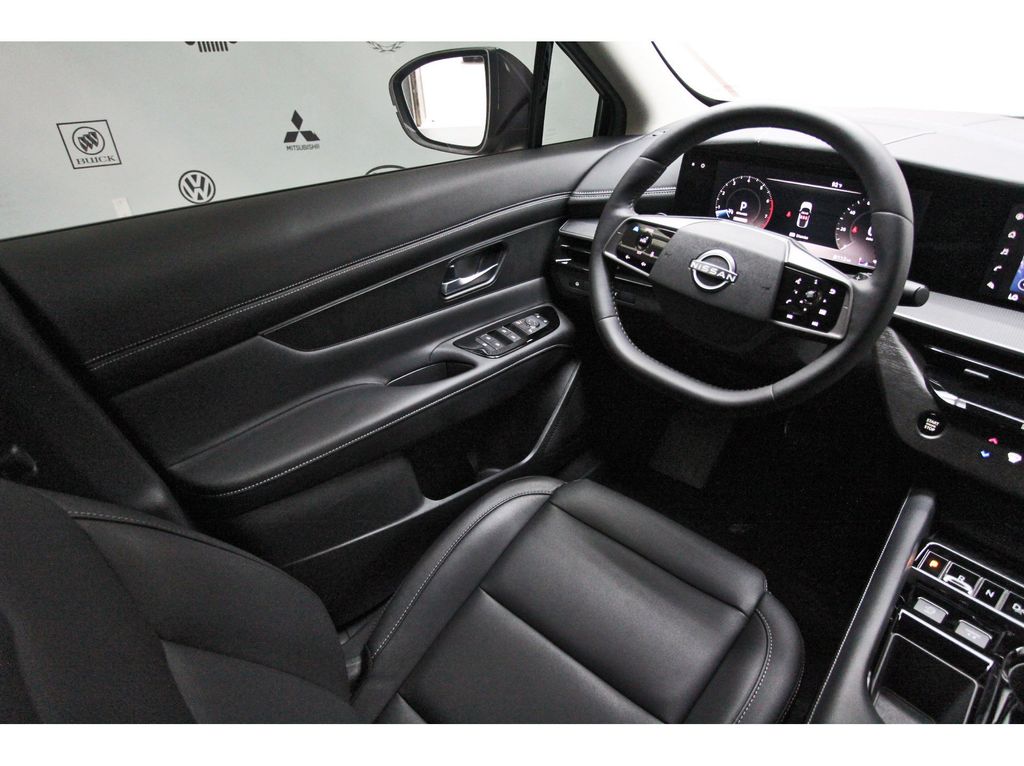 2025 Nissan Murano SV White at Central Houston Nissan