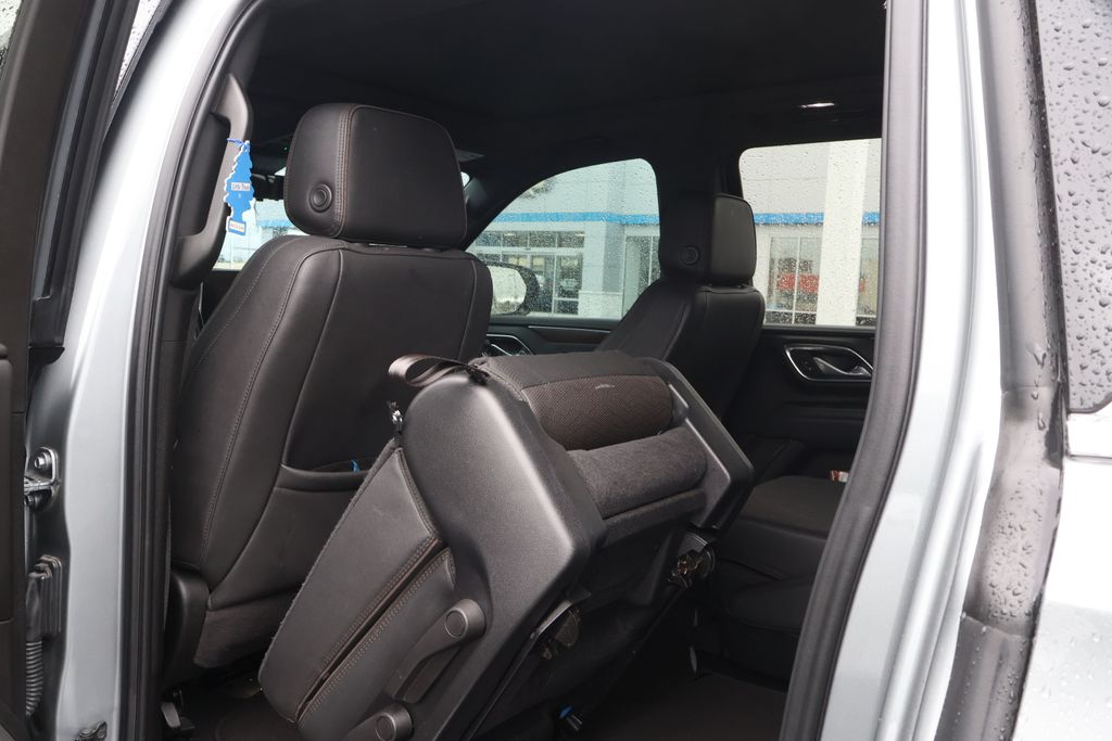 Thumbnail: 2024 Chevrolet Suburban - 31