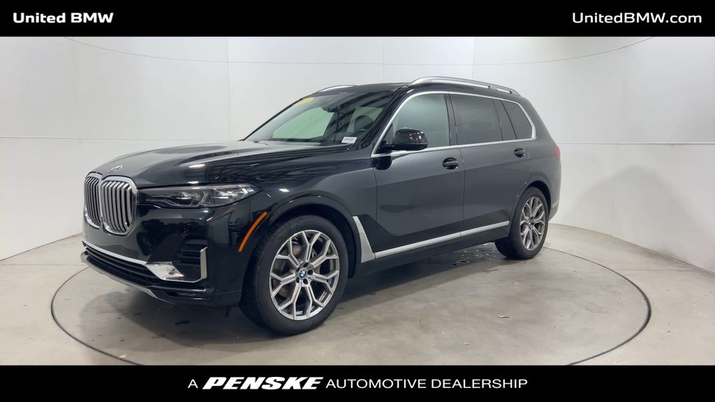 Thumbnail: 2021 BMW X7 - 4