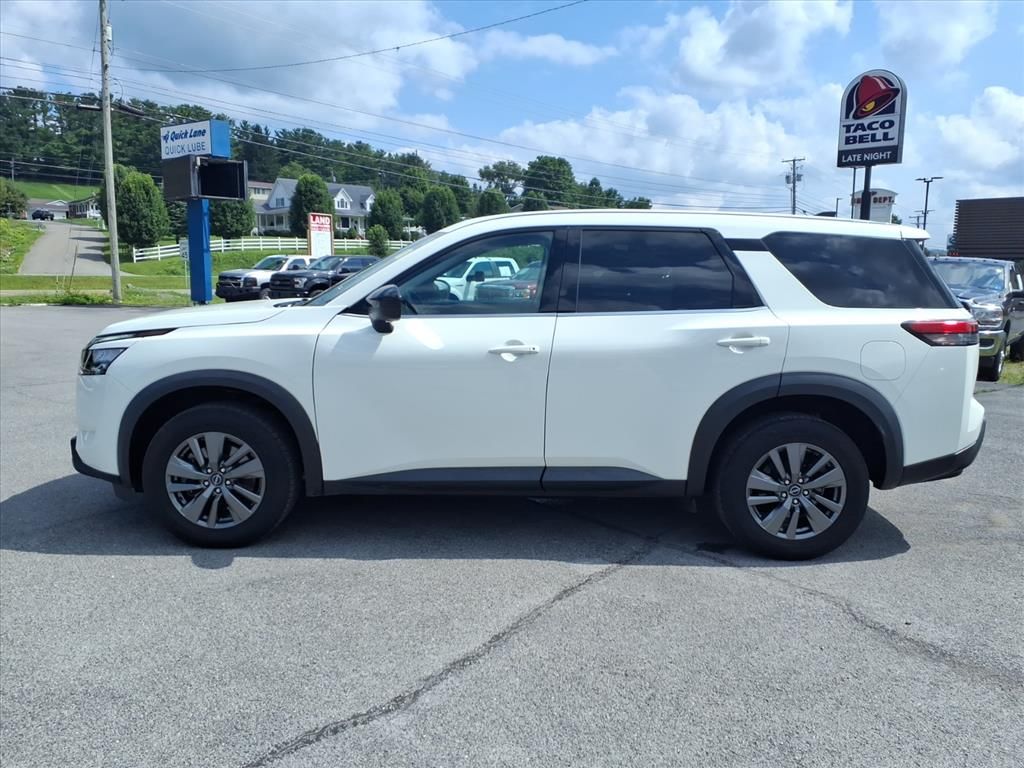 Used 2023 White Nissan S image 2