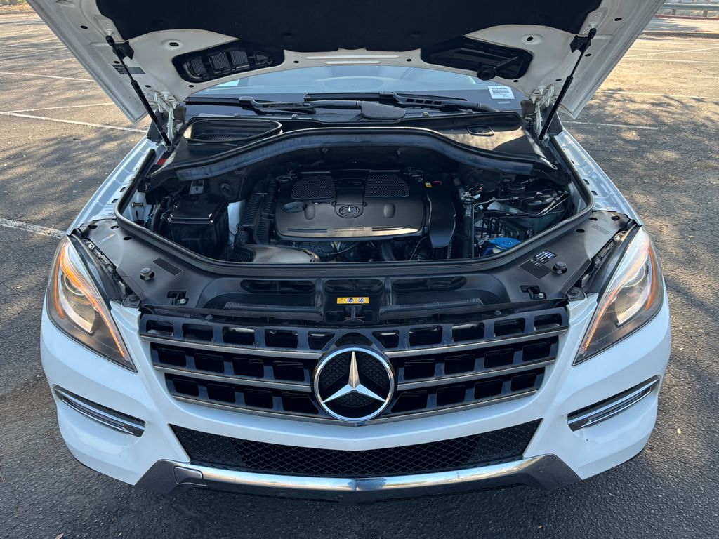 Thumbnail: 2014 Mercedes-Benz M-Class - 32