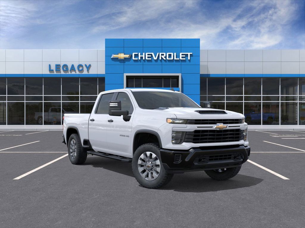 2026 Chevrolet Silverado 2500HD Custom Crew Cab 4WD
