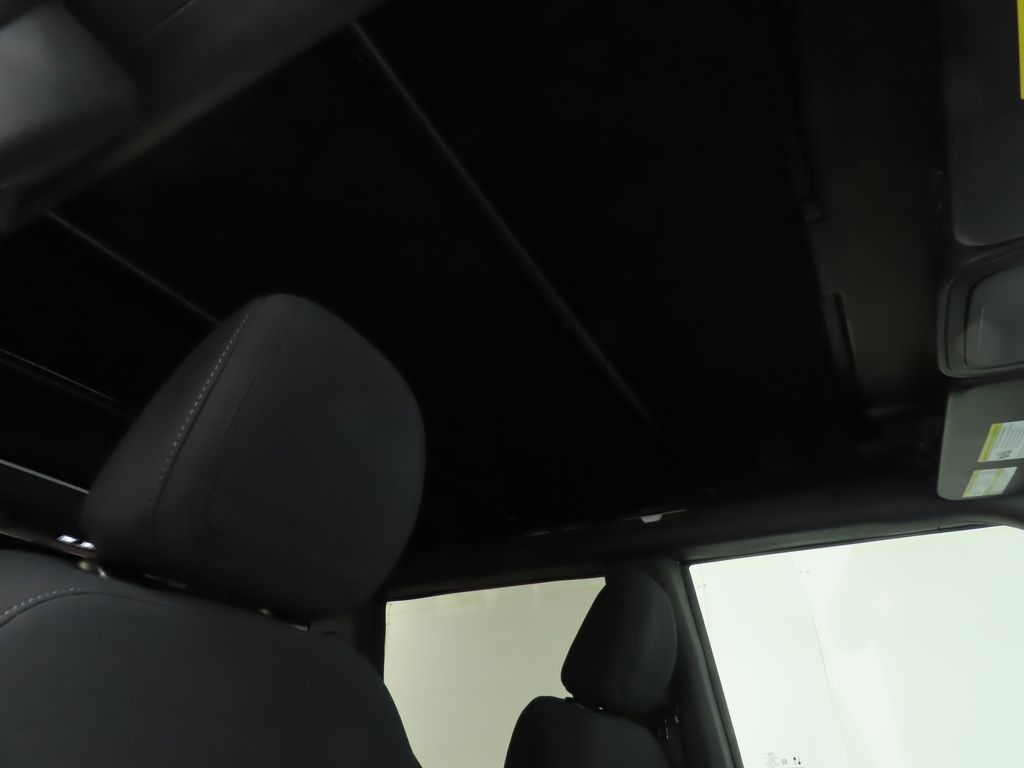 Thumbnail: 2021 Ford Bronco - 16