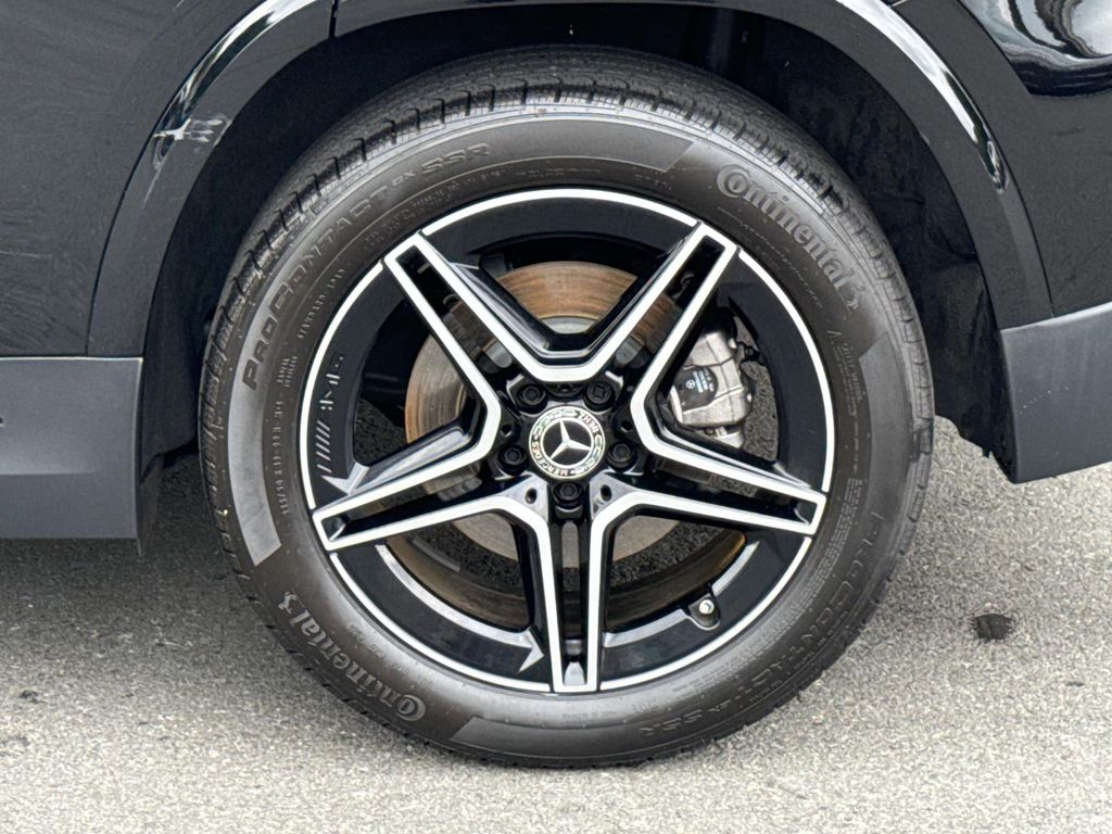 Thumbnail: 2025 Mercedes-Benz GLA - 15