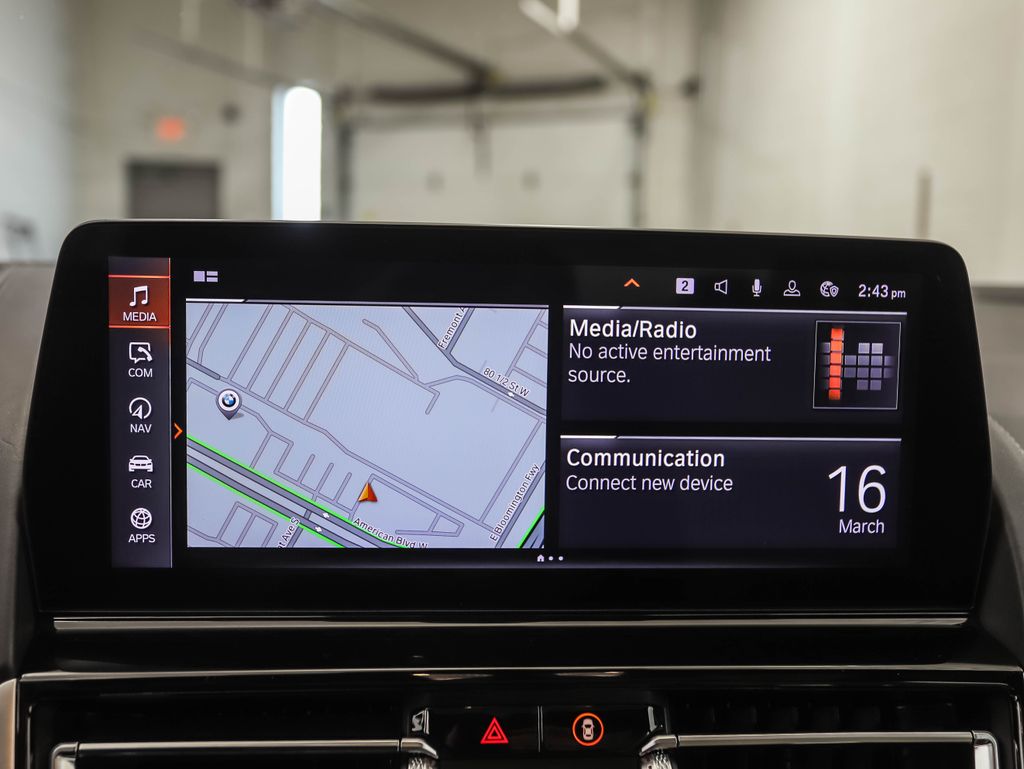 Thumbnail: 2023 BMW 8 Series - 15