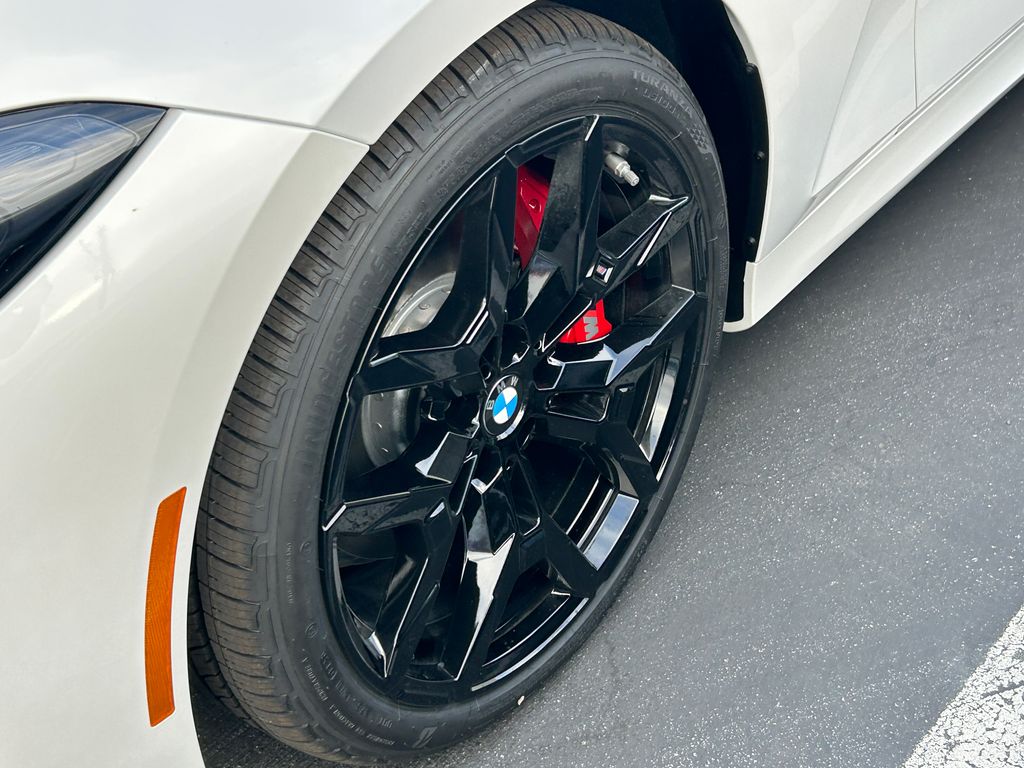 Thumbnail: 2026 BMW 3 Series - 3