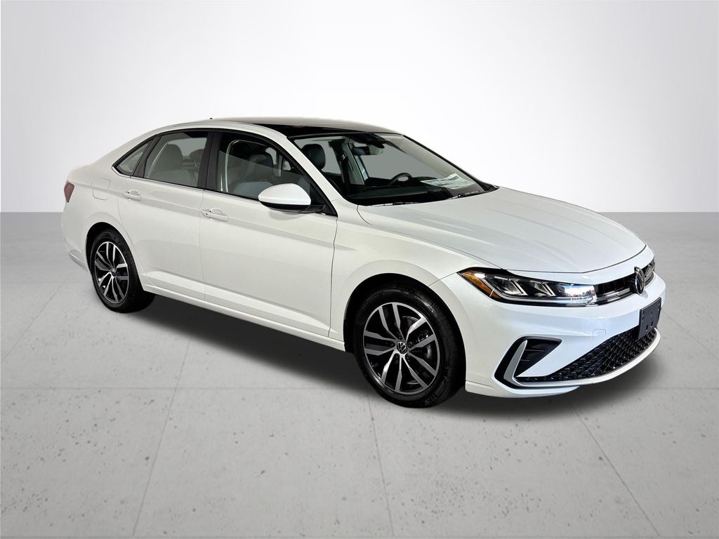 2025 Volkswagen Jetta 1.5T SE photo 3