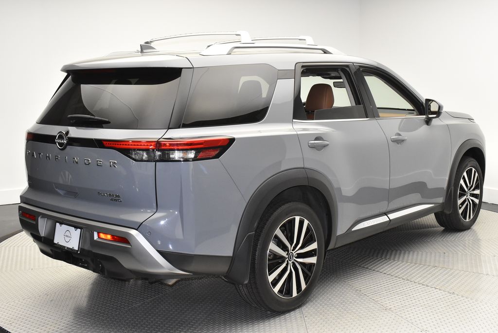 Thumbnail: 2023 Nissan Pathfinder - 5