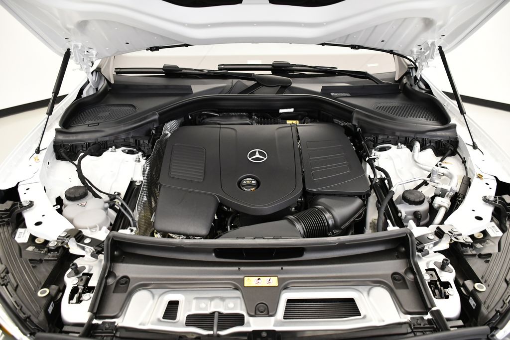 Thumbnail: 2026 Mercedes-Benz GLC - 11