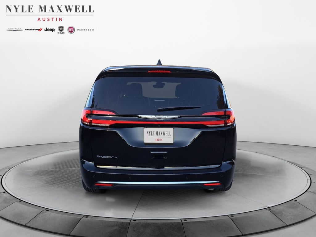 New Car 2025 Chrysler Pacifica  For Sale Under $40,000 In Austin, Texas