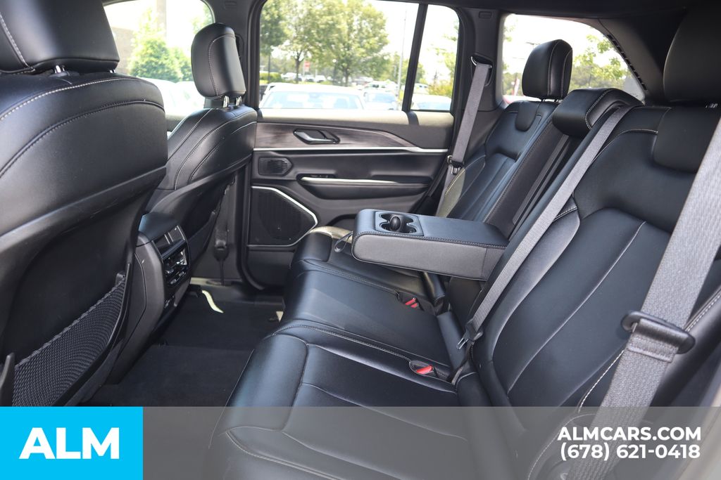 Used 2024 White Jeep 4xe image 17