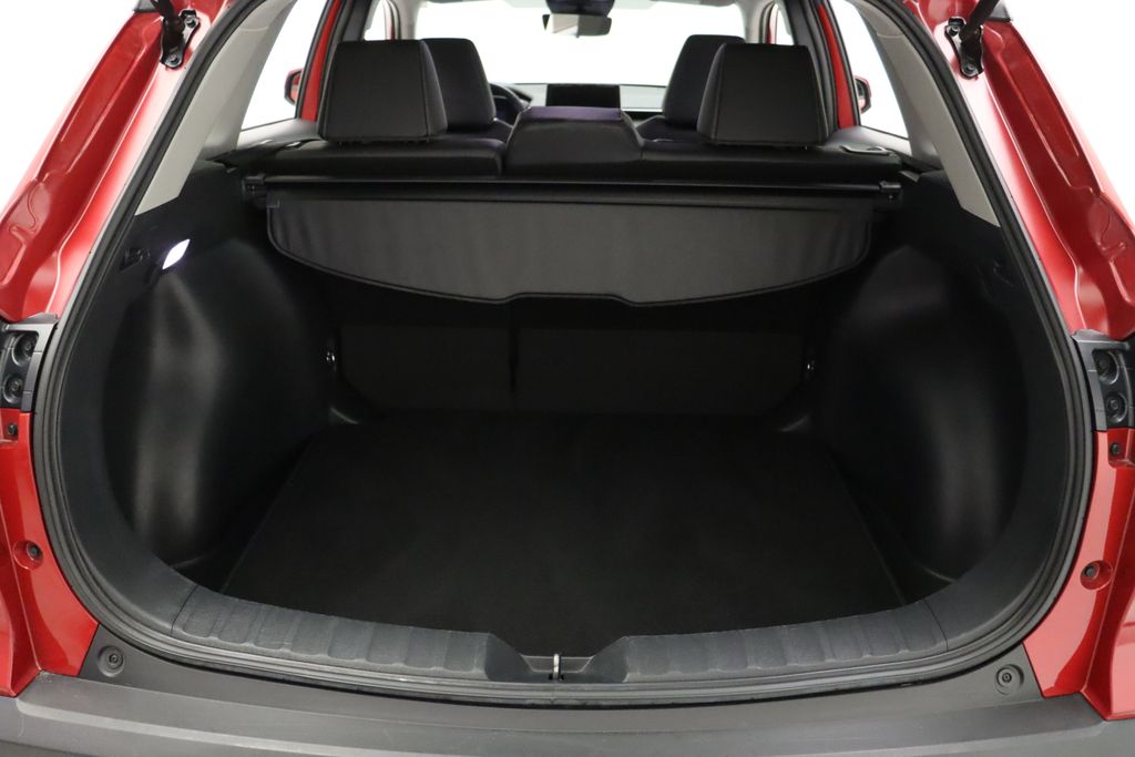2024 Toyota Corolla Cross XLE 22