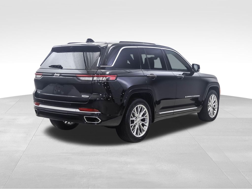 Thumbnail: 2023 Jeep Grand Cherokee - 5