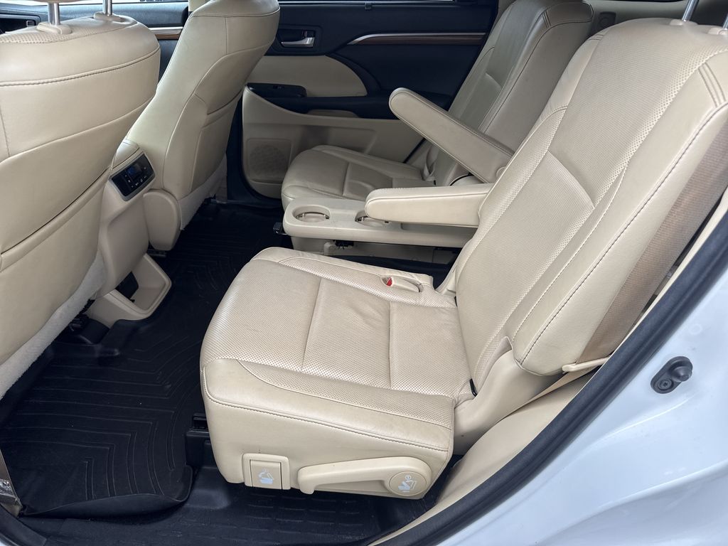 2018 Toyota Highlander Limited White at Big Star Chrysler Jeep Dodge Ram 