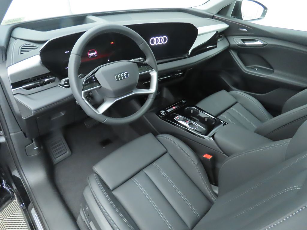 2025 Audi Q6 e-tron Premium 10