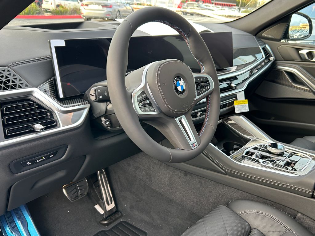 Thumbnail: 2027 BMW X6 - 13