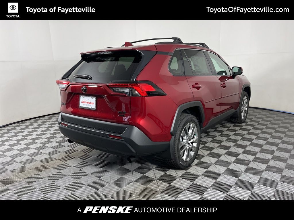 2025 Toyota RAV4 XLE Premium 5