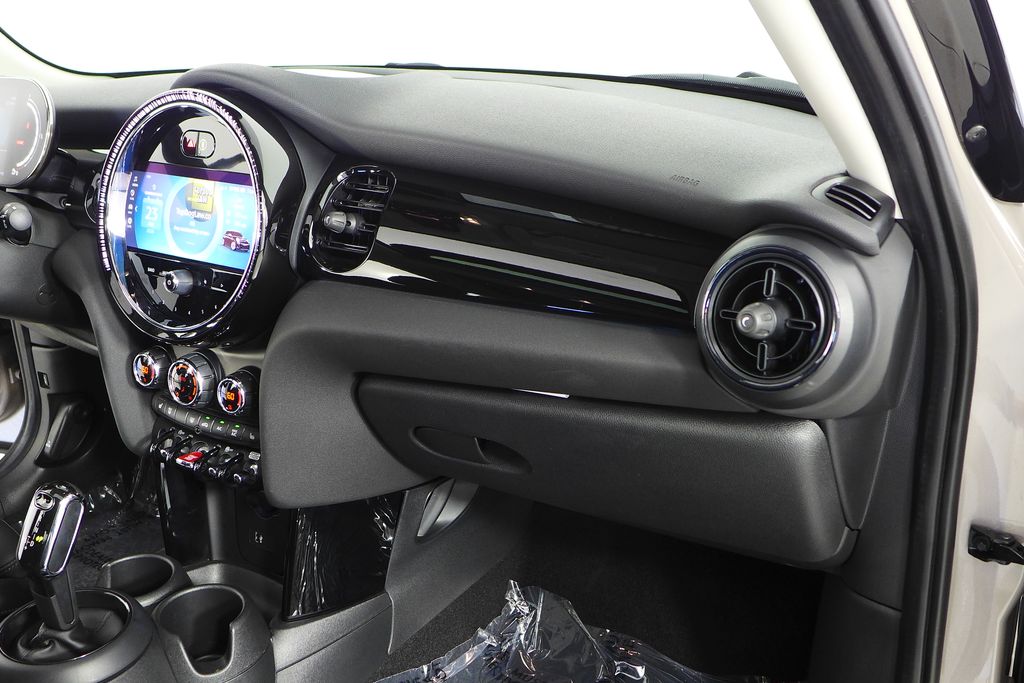 Thumbnail: 2023 MINI Cooper - 14