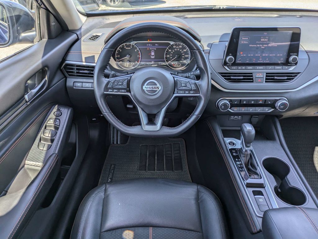 2020 Nissan Altima SR