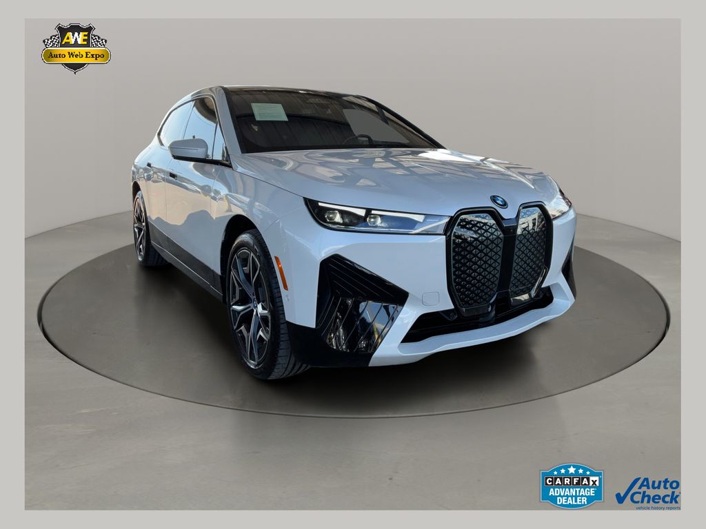 Mineral White Metallic 2025 BMW iX xDrive50 AWD SUV / Crossover All-Wheel Drive Automatic