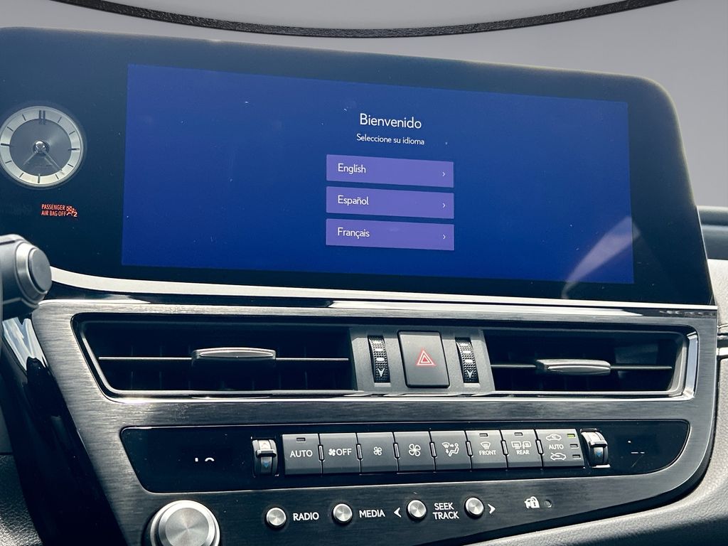 Thumbnail: 2025 Lexus ES - 22