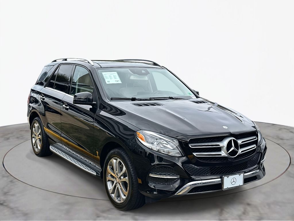 Thumbnail: 2016 Mercedes-Benz GLE - 5