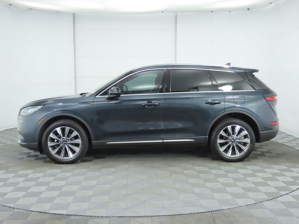 2022 Lincoln Corsair Reserve 8