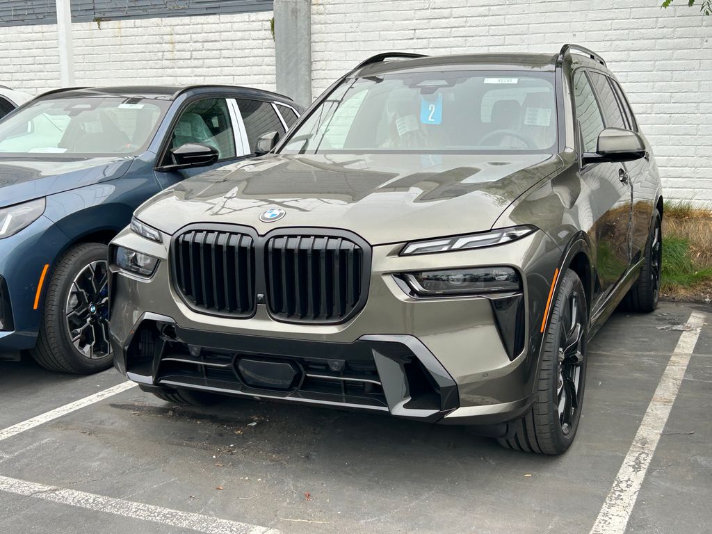 Thumbnail: 2026 BMW X7 - 2